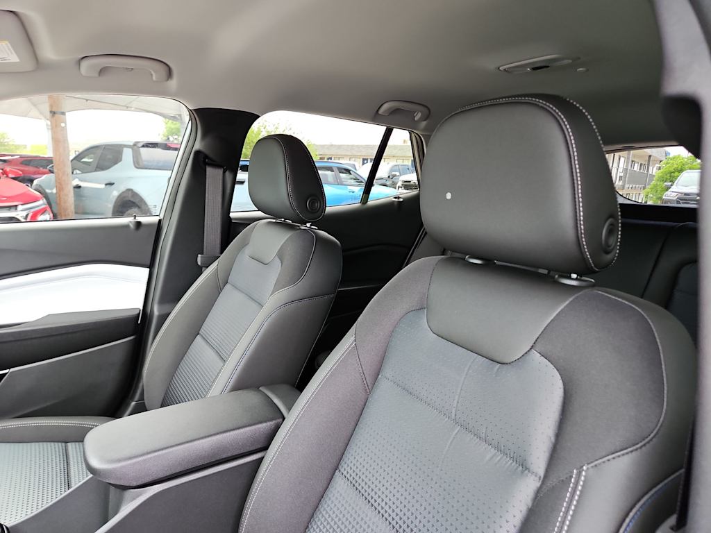 Thumbnail: 2026 Chevrolet Trax - 10