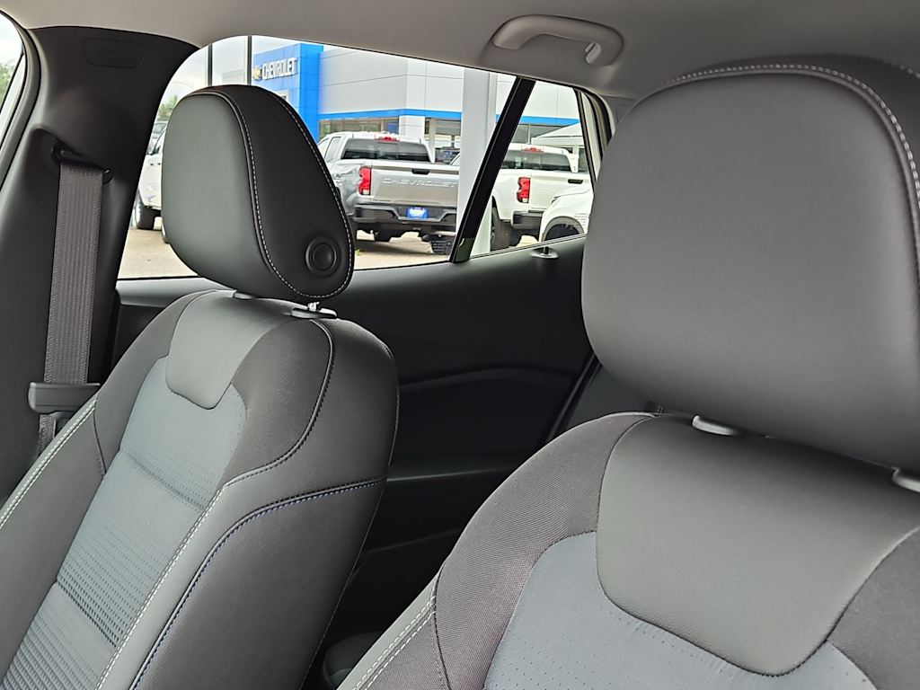 Thumbnail: 2026 Chevrolet Trax - 10