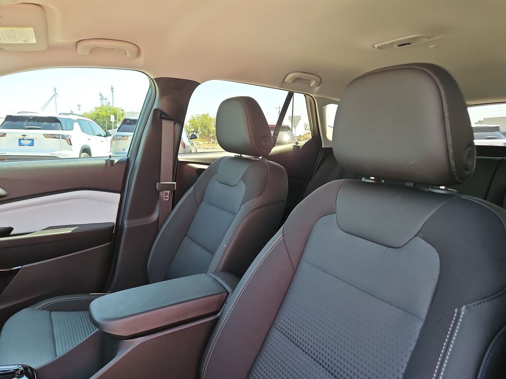 Thumbnail: 2026 Chevrolet Trax - 10