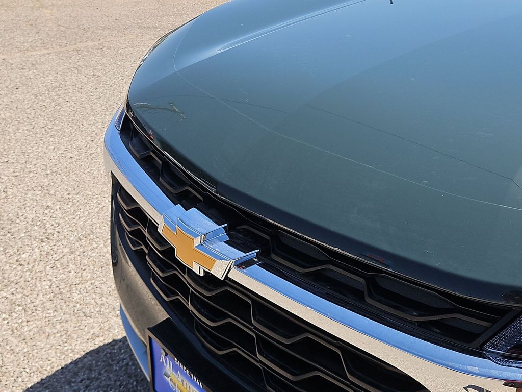 Thumbnail: 2026 Chevrolet Trax - 22