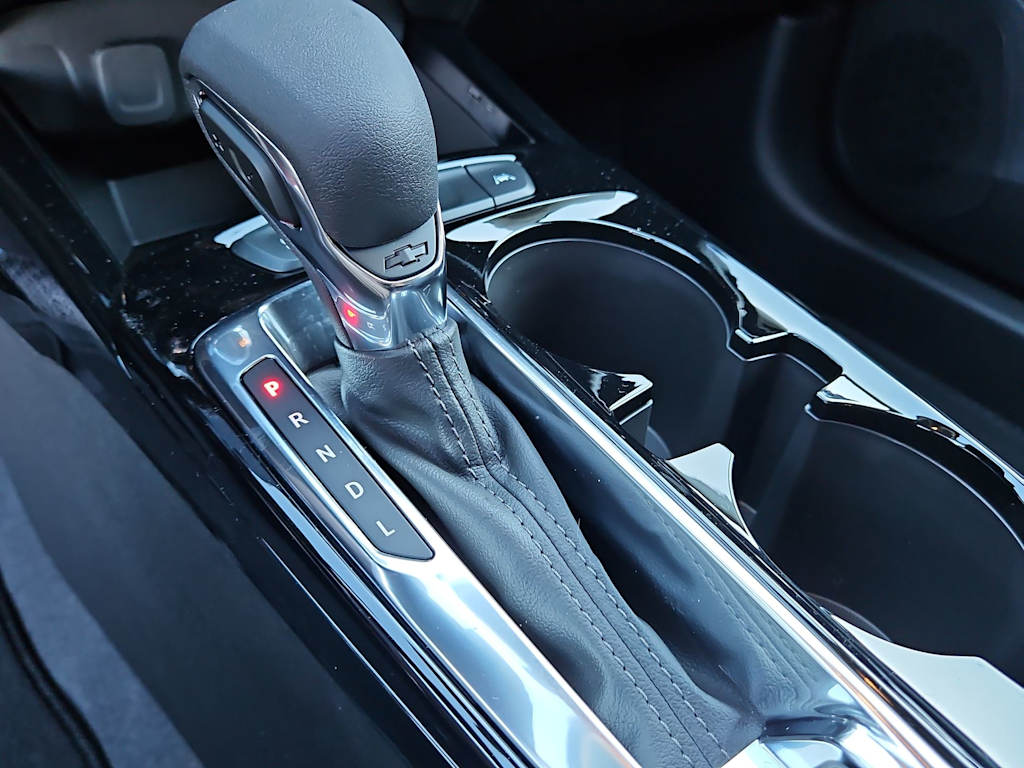 Thumbnail: 2025 Chevrolet Trax - 6