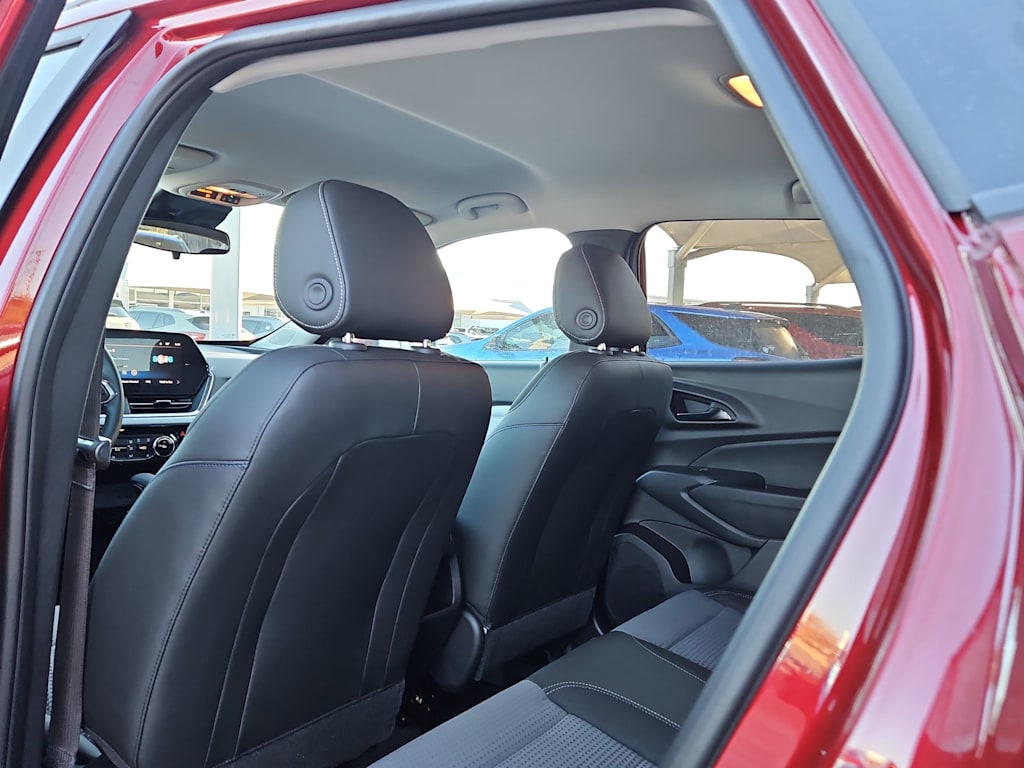 Thumbnail: 2025 Chevrolet Trax - 26