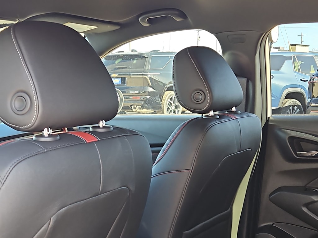 Thumbnail: 2026 Chevrolet Trax - 12