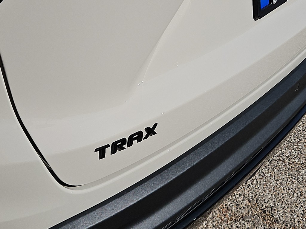 Thumbnail: 2026 Chevrolet Trax - 7