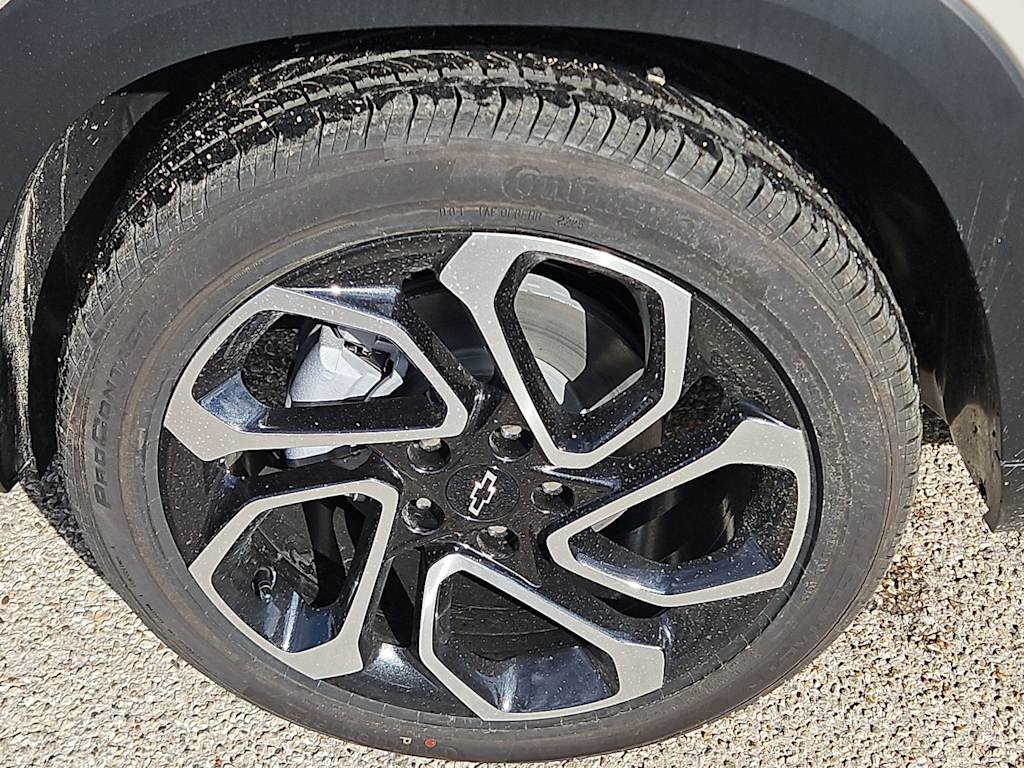 Thumbnail: 2026 Chevrolet Trax - 8