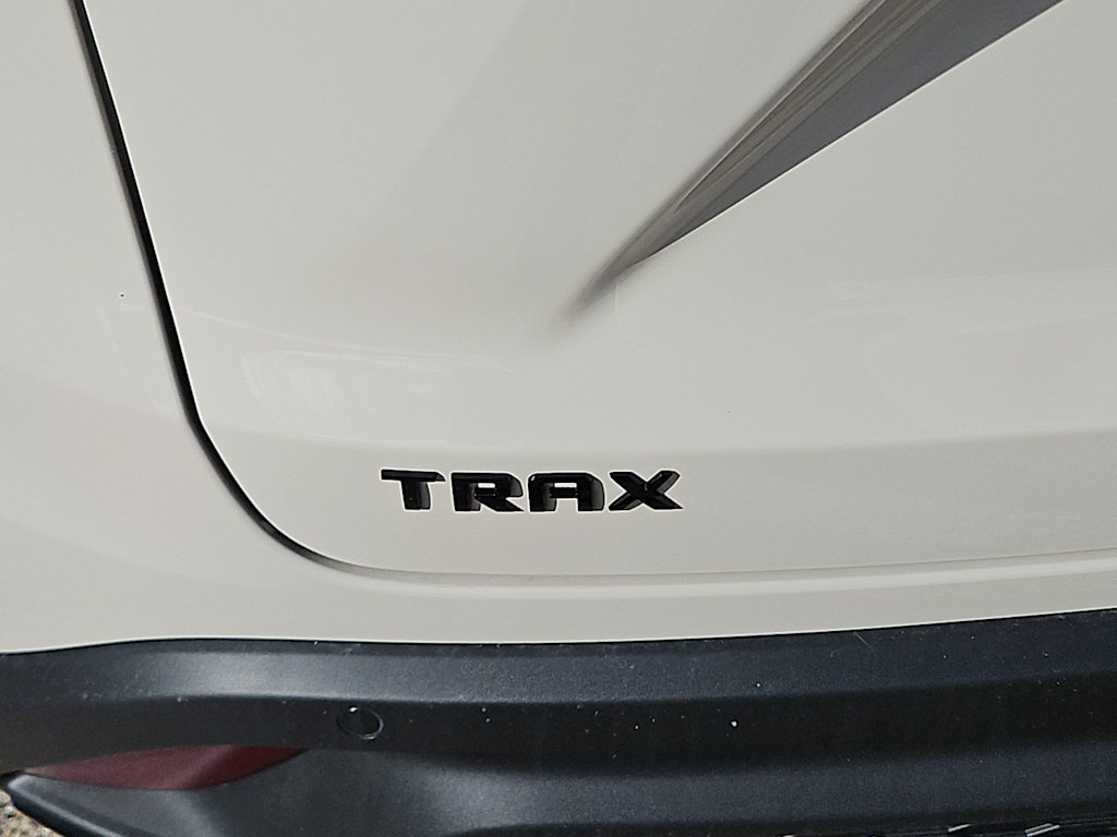 Thumbnail: 2026 Chevrolet Trax - 7