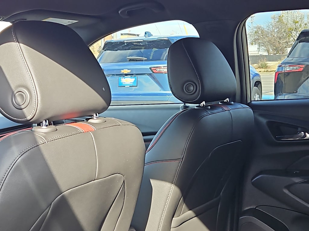 Thumbnail: 2026 Chevrolet Trax - 11