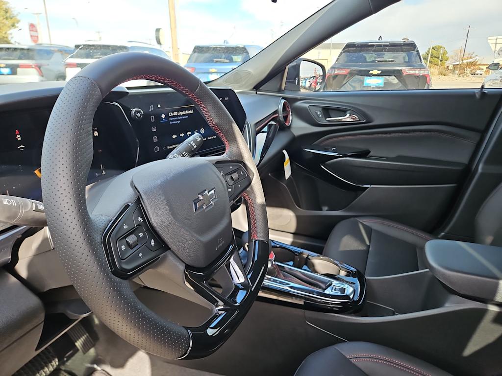 Thumbnail: 2026 Chevrolet Trax - 2