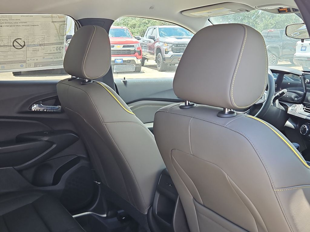 Thumbnail: 2026 Chevrolet Trax - 22