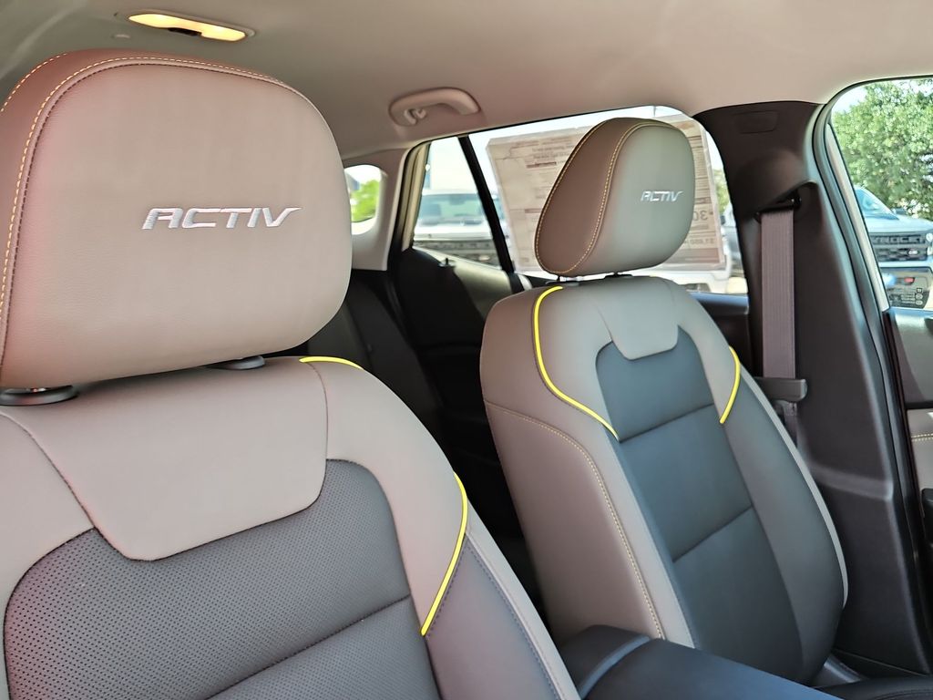 Thumbnail: 2026 Chevrolet Trax - 24