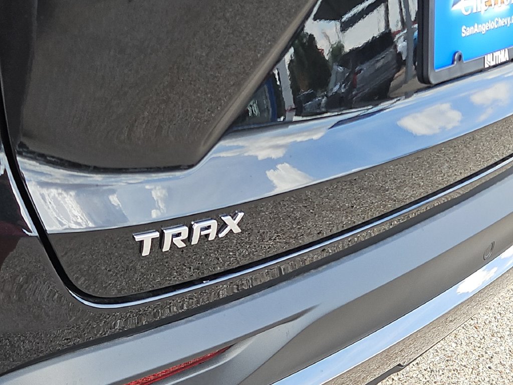 Thumbnail: 2026 Chevrolet Trax - 7