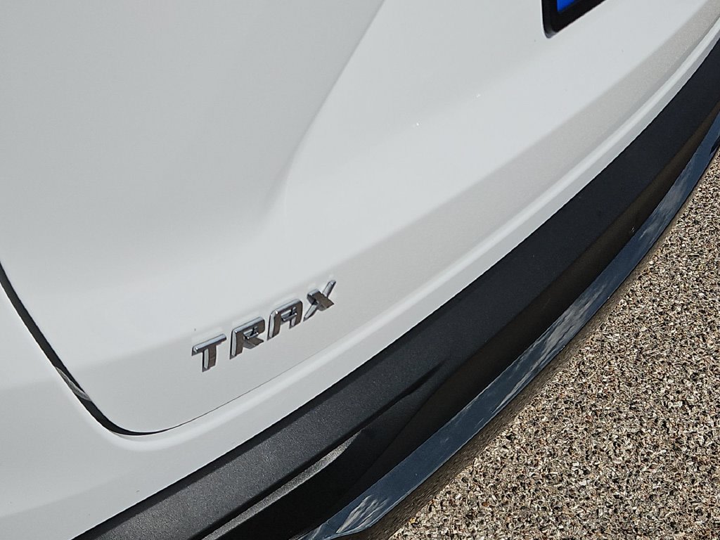 Thumbnail: 2026 Chevrolet Trax - 7