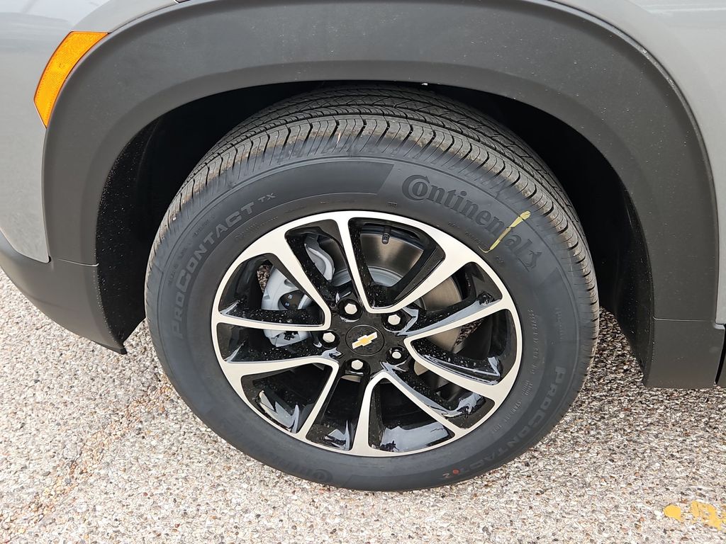 Thumbnail: 2025 Chevrolet TrailBlazer - 8