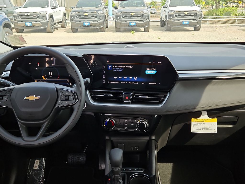 Thumbnail: 2026 Chevrolet TrailBlazer - 9