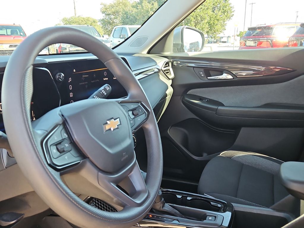 Thumbnail: 2026 Chevrolet TrailBlazer - 2