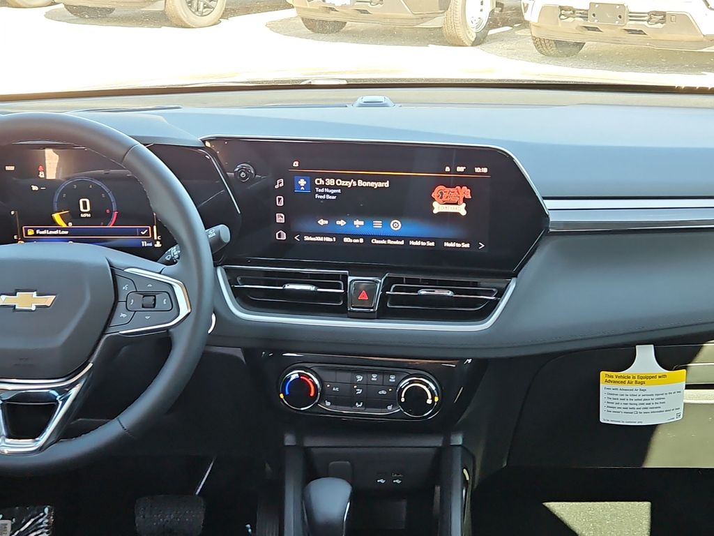 Thumbnail: 2026 Chevrolet TrailBlazer - 9