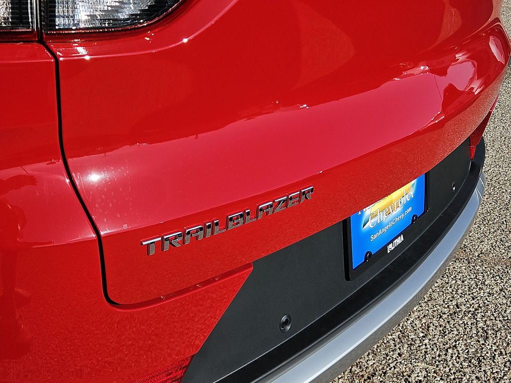 Thumbnail: 2026 Chevrolet TrailBlazer - 23