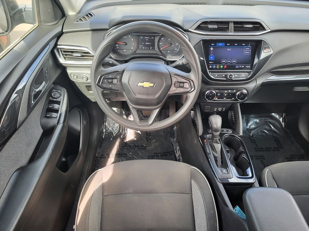 Thumbnail: 2023 Chevrolet TrailBlazer - 2