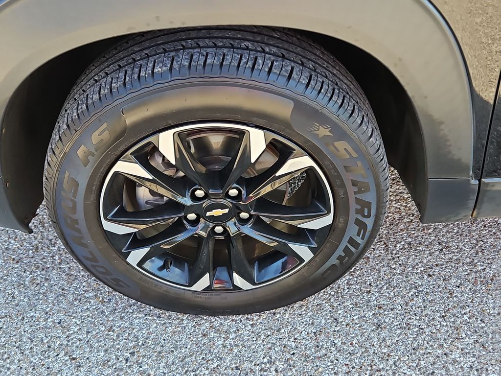 Thumbnail: 2023 Chevrolet TrailBlazer - 8