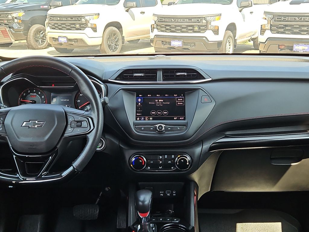 Thumbnail: 2022 Chevrolet TrailBlazer - 9