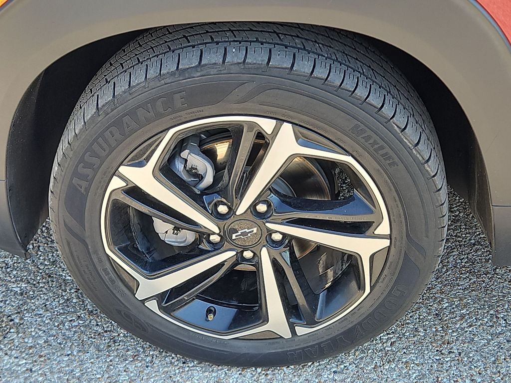 Thumbnail: 2022 Chevrolet TrailBlazer - 8