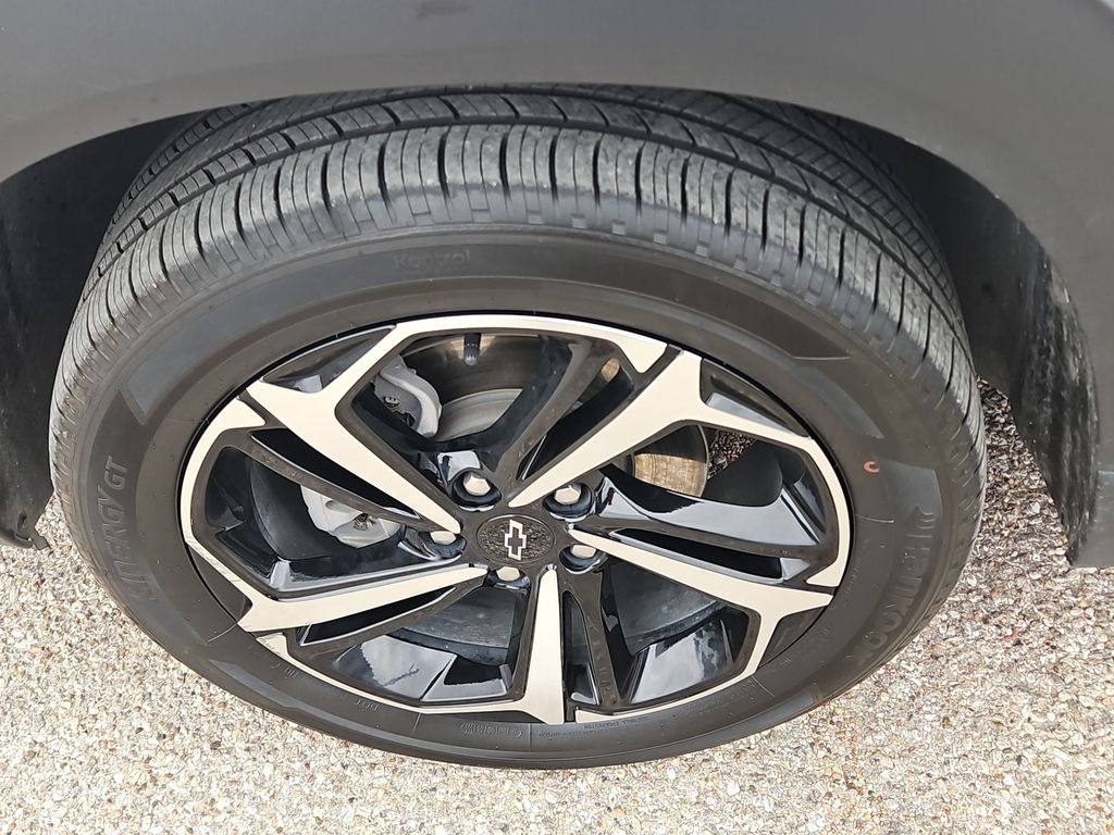 Thumbnail: 2023 Chevrolet TrailBlazer - 8
