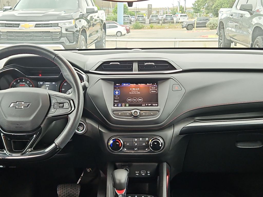 Thumbnail: 2023 Chevrolet TrailBlazer - 9