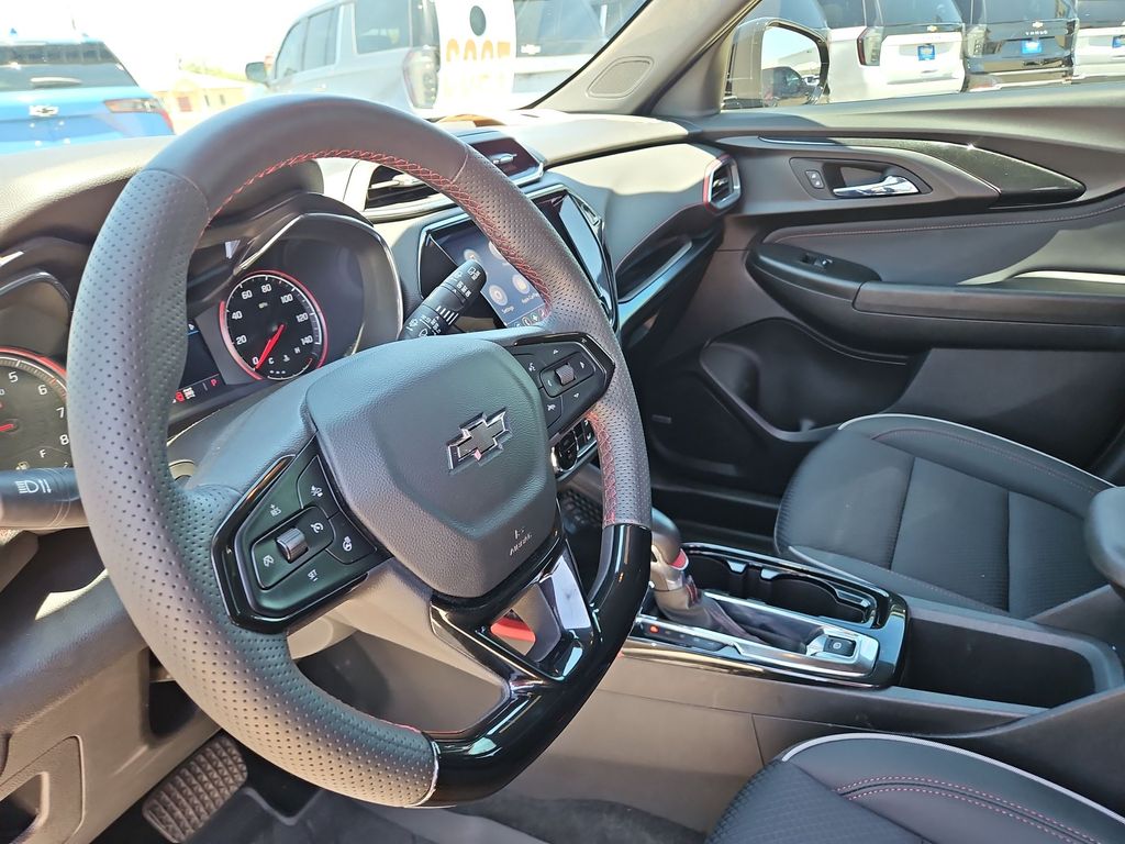 Thumbnail: 2023 Chevrolet TrailBlazer - 2