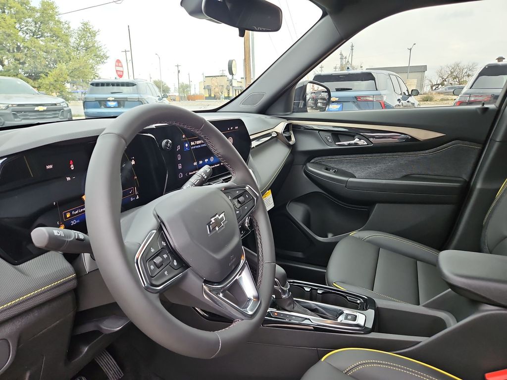 Thumbnail: 2026 Chevrolet TrailBlazer - 2