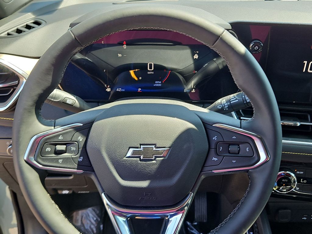 Thumbnail: 2026 Chevrolet TrailBlazer - 13