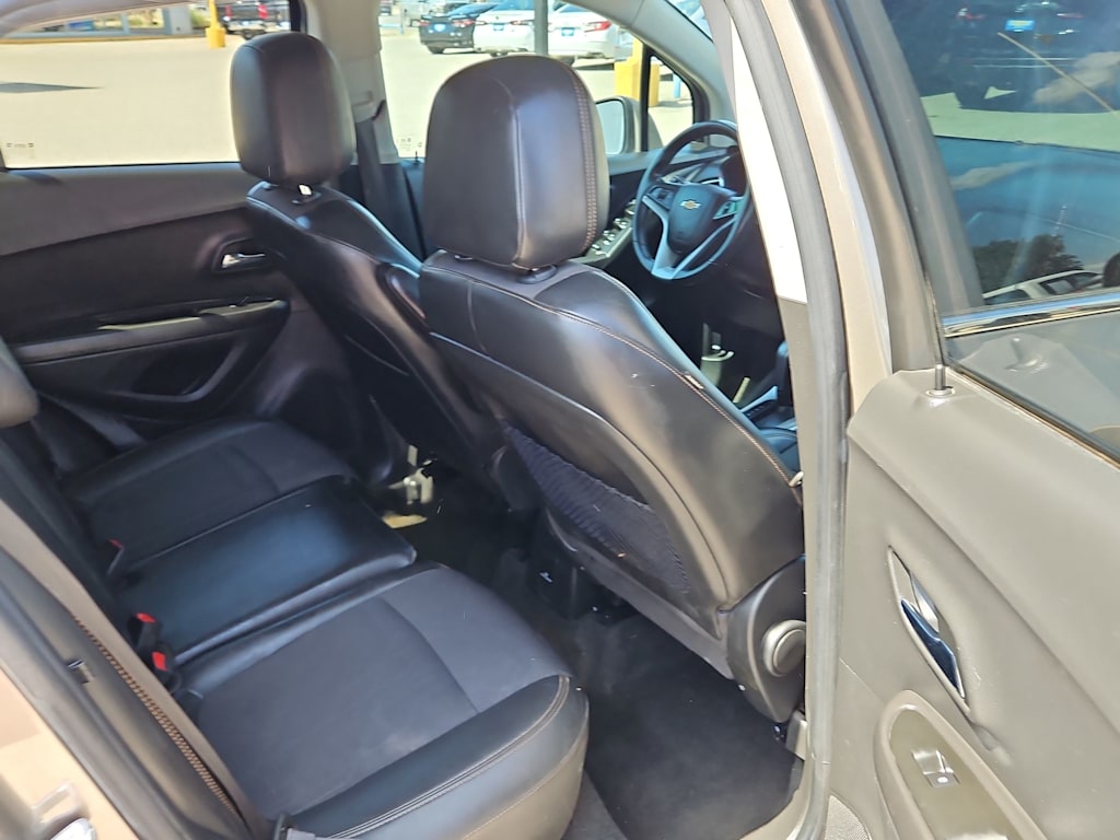 Thumbnail: 2020 Chevrolet Trax - 18
