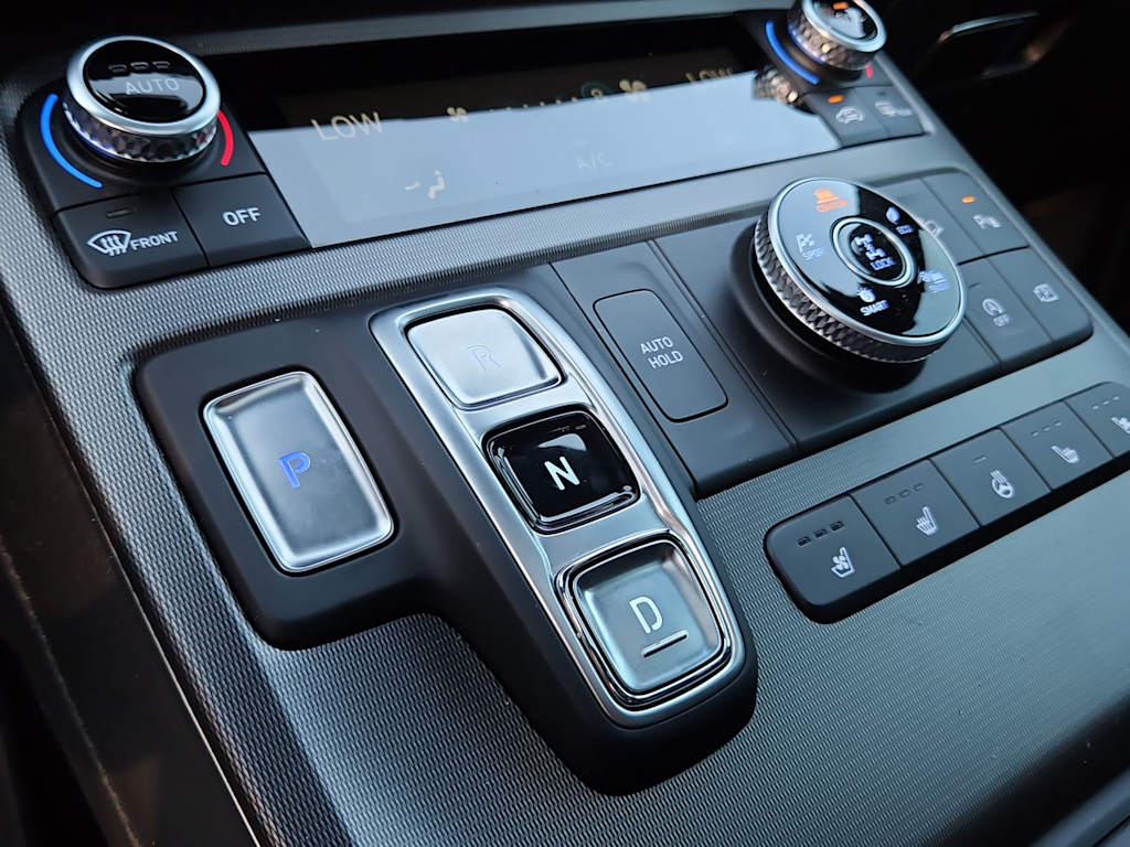 Thumbnail: 2025 Hyundai Palisade - 25