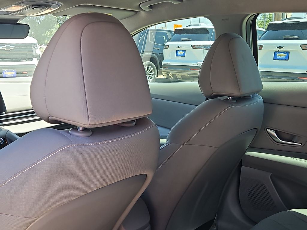 Thumbnail: 2024 Hyundai Elantra - 8
