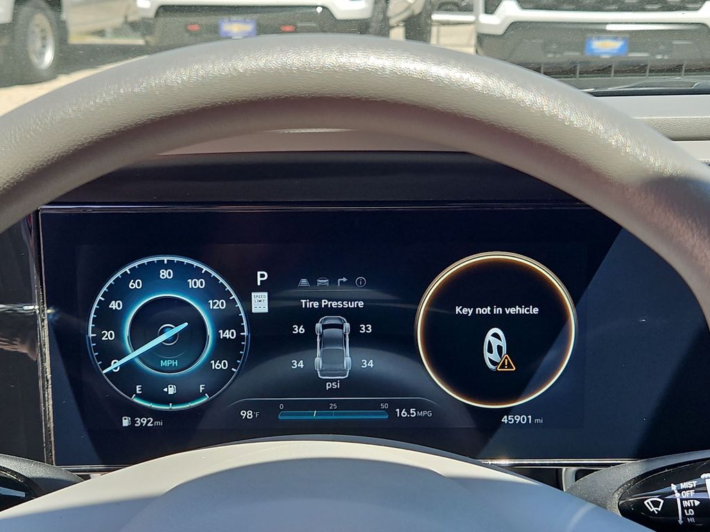 Thumbnail: 2024 Hyundai Elantra - 14