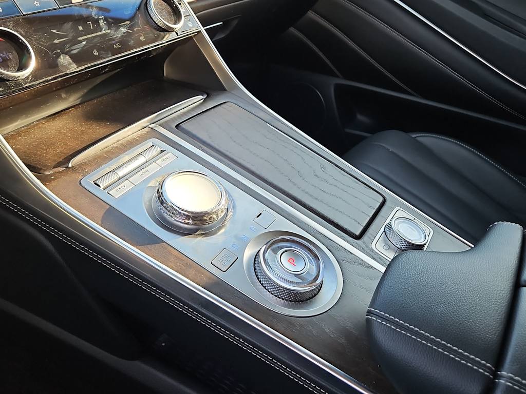 Thumbnail: 2024 Genesis GV80 - 14