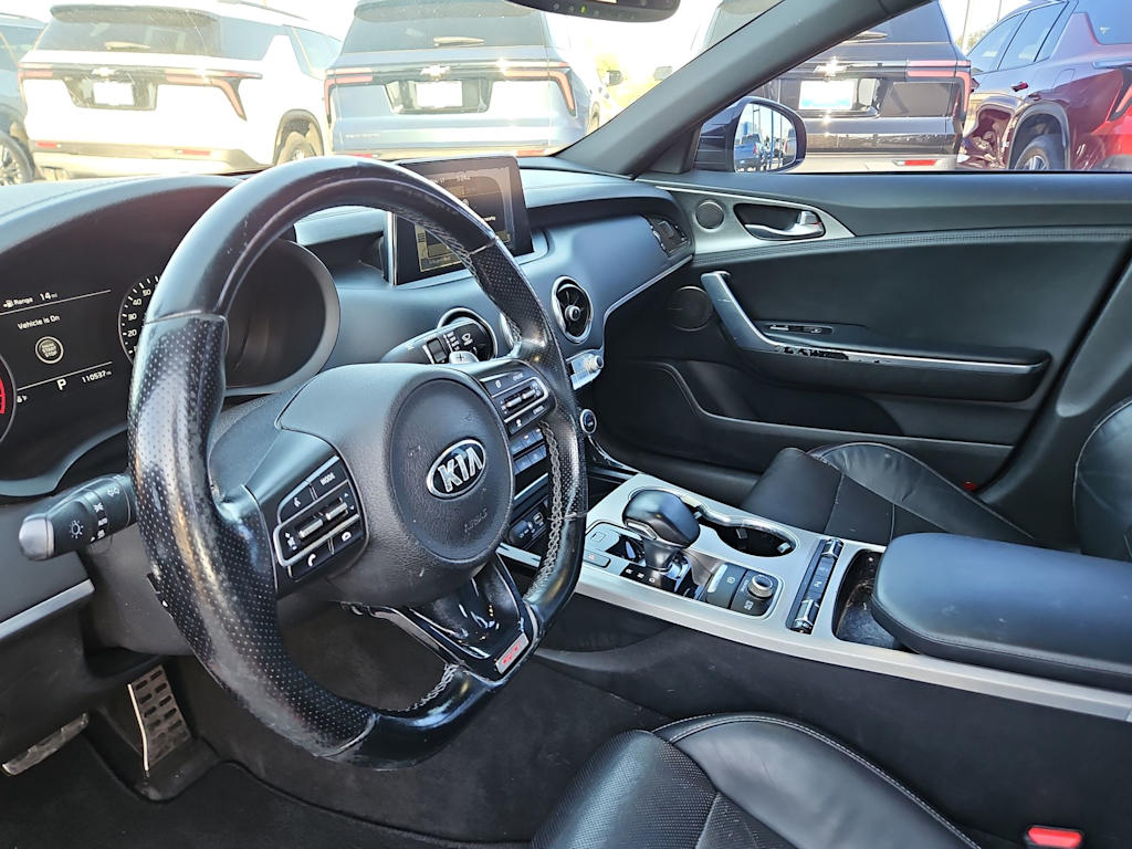 Thumbnail: 2018 Kia Stinger - 2