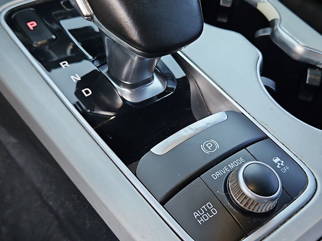 Thumbnail: 2018 Kia Stinger - 21