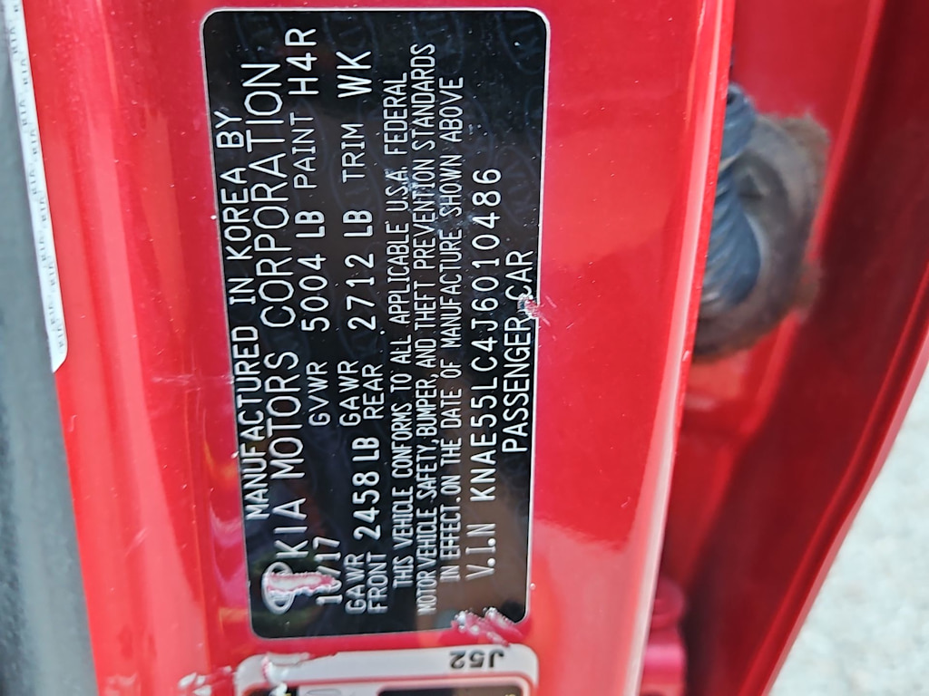 Thumbnail: 2018 Kia Stinger - 14