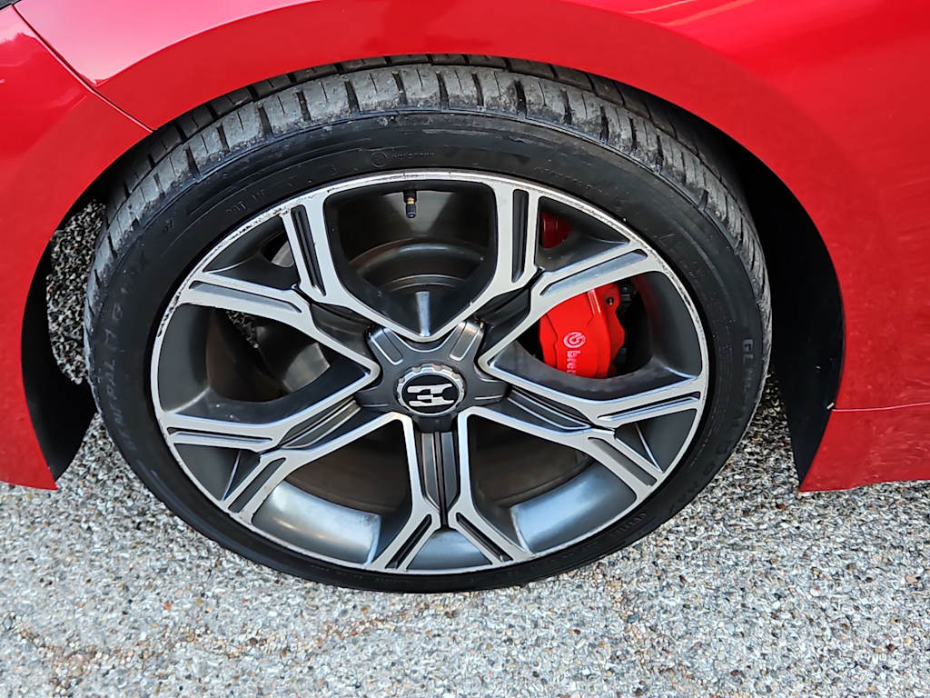 Thumbnail: 2018 Kia Stinger - 8