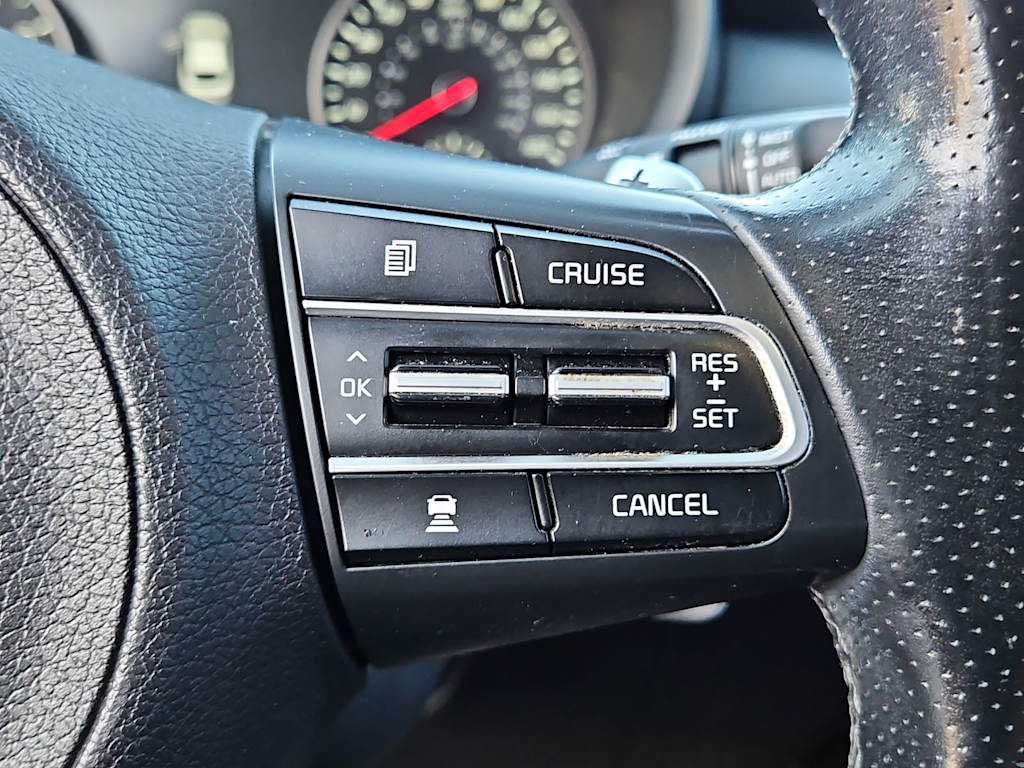 Thumbnail: 2018 Kia Stinger - 24