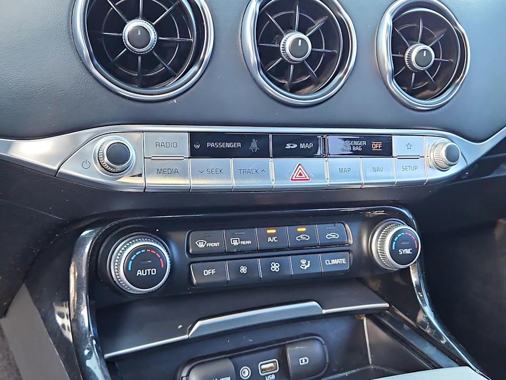 Thumbnail: 2018 Kia Stinger - 22