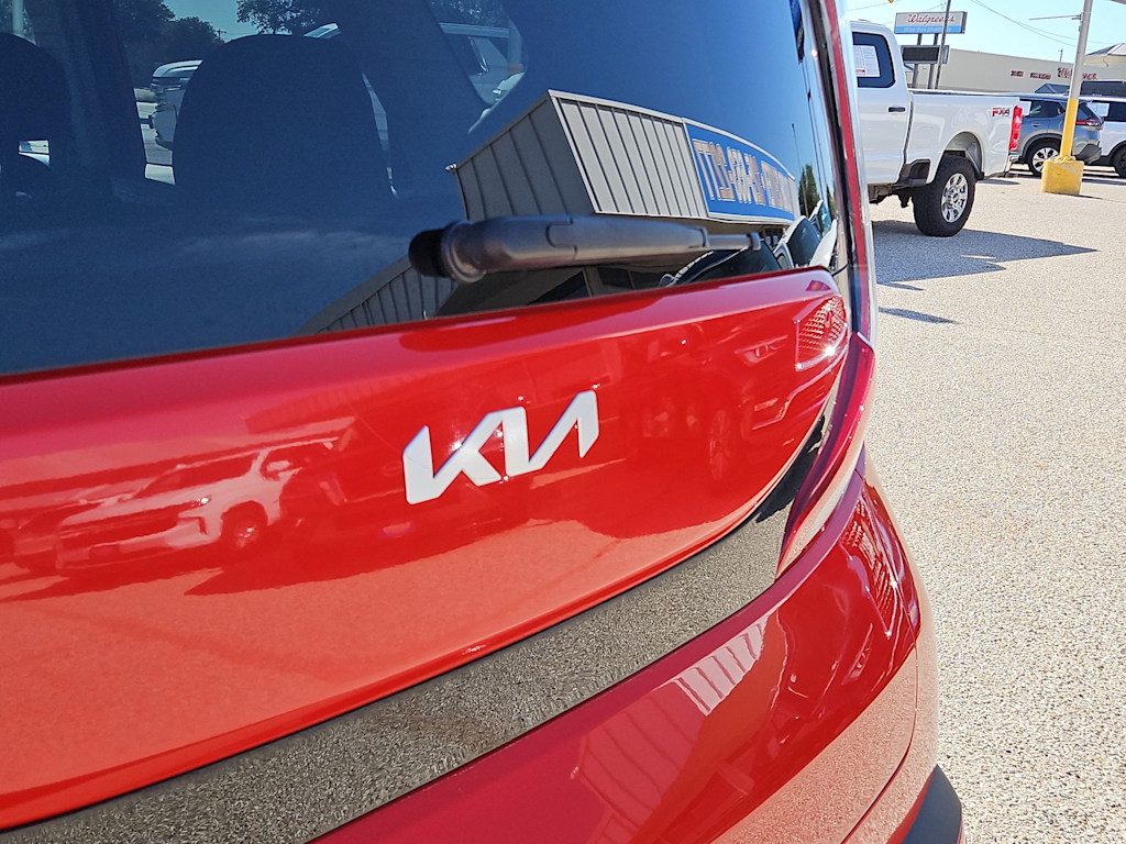 Thumbnail: 2024 Kia Soul - 7