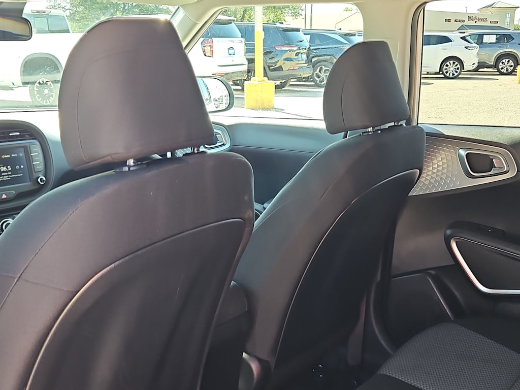 Thumbnail: 2025 Kia Soul - 10