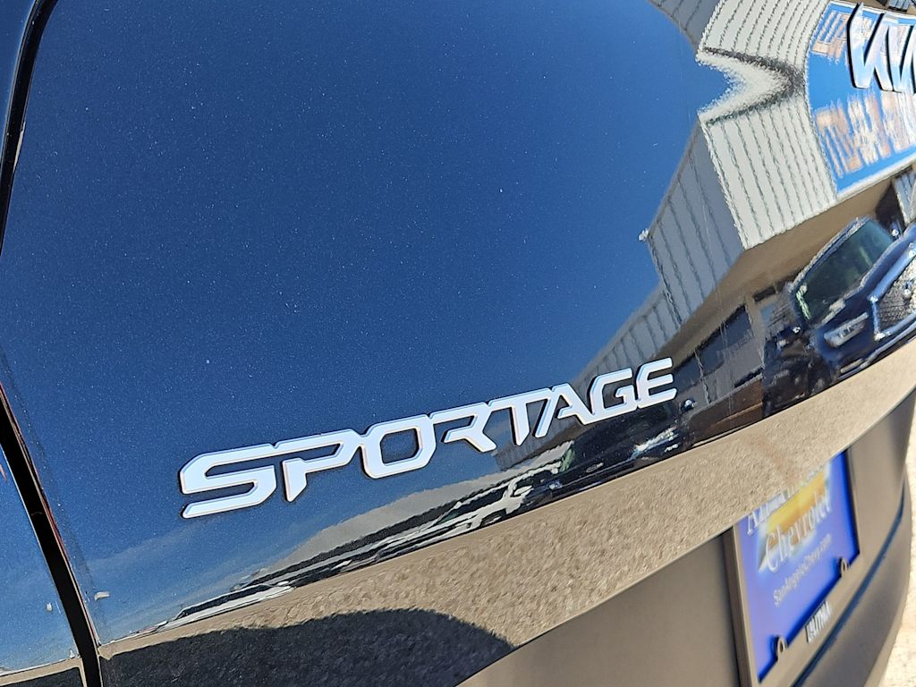 Thumbnail: 2025 Kia Sportage - 7