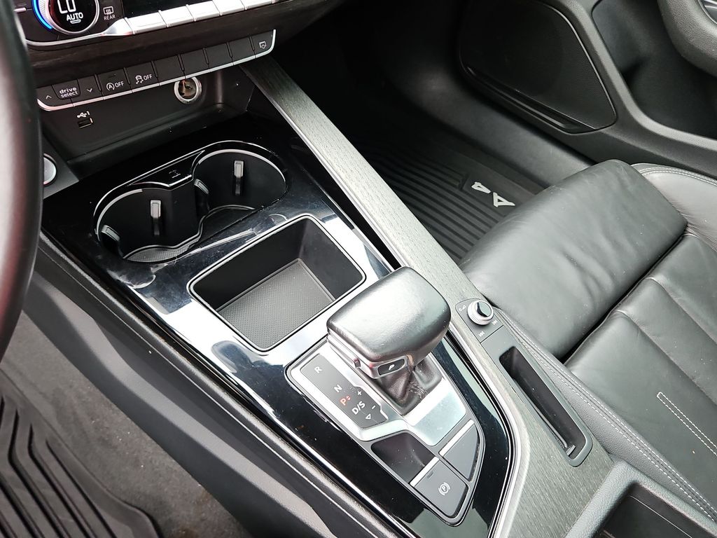 Thumbnail: 2020 Audi A4 - 15