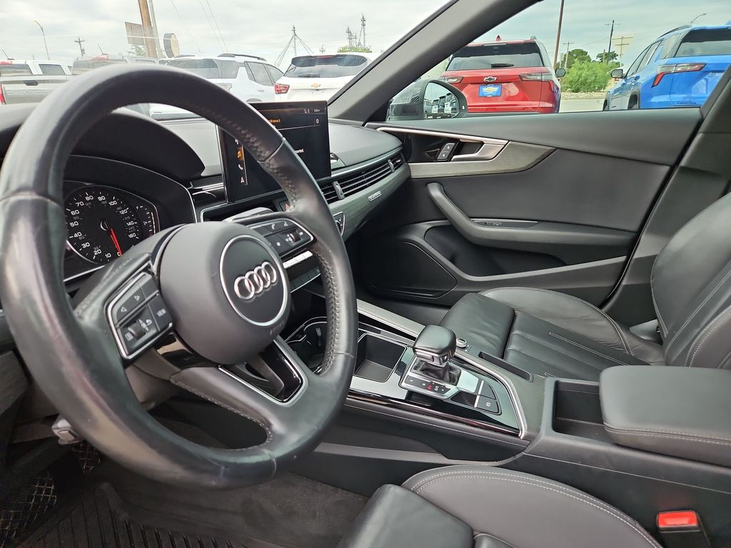 Thumbnail: 2020 Audi A4 - 2