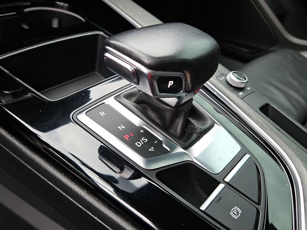 Thumbnail: 2020 Audi A4 - 24