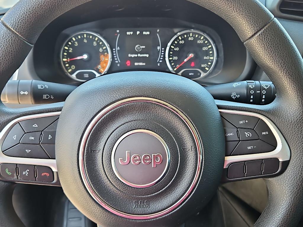 Thumbnail: 2018 Jeep Renegade - 22