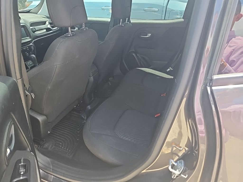 Thumbnail: 2021 Jeep Renegade - 5