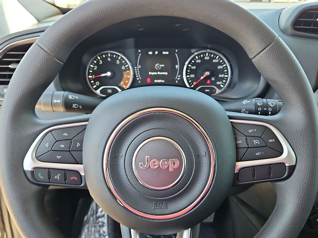 Thumbnail: 2023 Jeep Renegade - 22